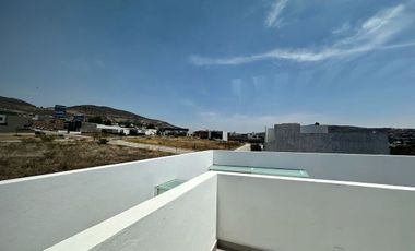 Casa en VENTA Fracc. Álamos en Tres Marías, Morelia