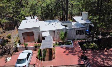 Casa en VENTA dentro del Fracc. Bosques del Paraíso, Mil Cumbres en Morelia