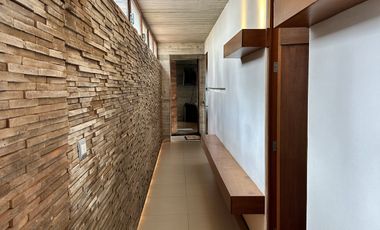 Casa en VENTA dentro del Fracc. Bosques del Paraíso, Mil Cumbres en Morelia