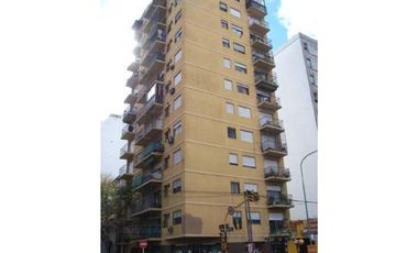 CONSTITUCION 2 AMB EXCELENTE ESTADO Y UBICACION, BALCON, BUENAS ARTERIAS ACCESO, OPORTUNIDAD