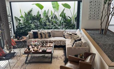 Moderna Casa en venta en zona de fácil acceso