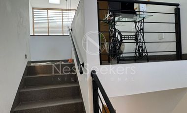 Moderna Casa en venta en zona de fácil acceso