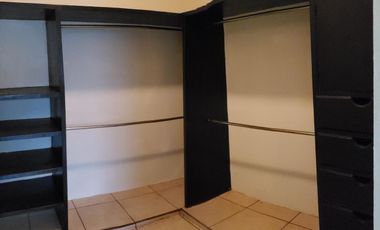 Casa en Venta en Col. El Charro, Tampico Tamaulipas.