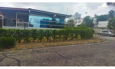 Se Vende Casa Comercial en Los ngeles