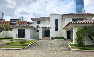 VENDO/ALQUILO CASA  EN PH RESIDENCIAL PASEO DEL PARQUE (6)