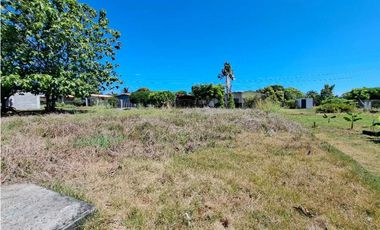 VENDO CASA 3HABITACIONES Y DOS BAÑOS LA ARBOLEDA