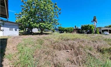 VENDO CASA 3HABITACIONES Y DOS BAÑOS LA ARBOLEDA