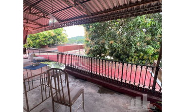SE VENDE CASA EN VILLA DE LA FUENTE