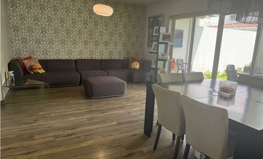 COSTA SUR / QUINTAS DE VERSALLES / 313 M2 / 4 HABITACIONES / DEPOSITO