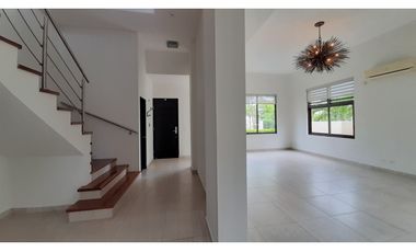 Venta de Casa en Nativa, Panamá Pacifico