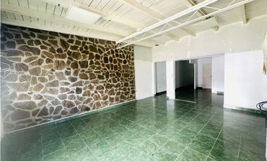 Venta de casa comercial en David, Doleguita