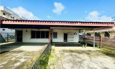 Venta de casa comercial en David, Doleguita