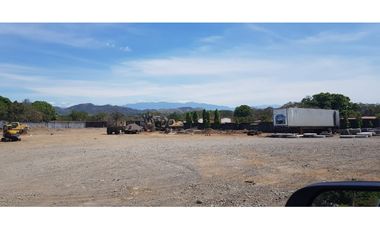 Venta de terreno con oficina en vía interamericana, David, San Pablo