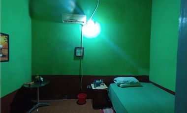 VENTA DE 3 CASAS JUNTAS, ZONA  CONSTITUCION Y COCOMAROLA