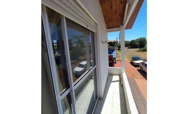 VENTA DE 3 CASAS JUNTAS, ZONA  CONSTITUCION Y COCOMAROLA