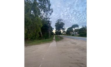 Lote Pinzón a metros de CARILO! Hermosa Esquina!