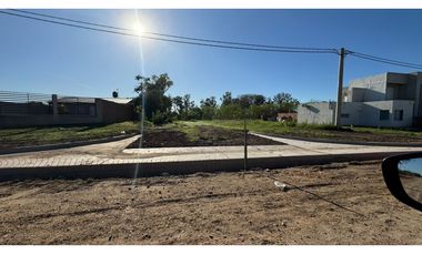 VENTA DE LOTE EN ZONA ALMAFUERTE Y LONDERO