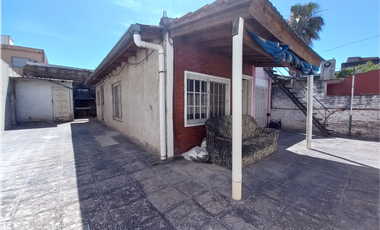 CASA PH FONDO CALLE BEDOYA