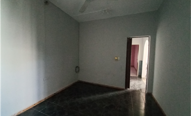 CASA PH FONDO CALLE BEDOYA