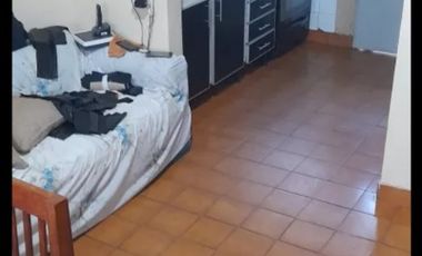 Casa con Departamento en venta en Libertad