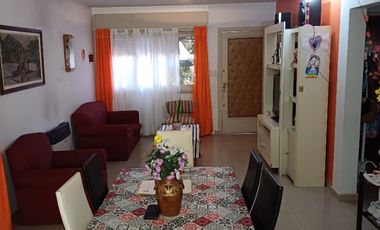 Casa para 2 Familias en venta en Gerli Este