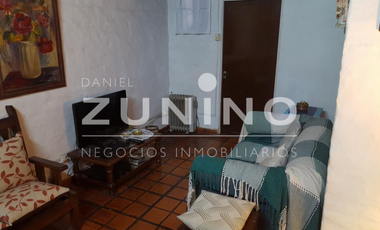 Casa de cuatro ambientes a la venta en Bella Vista