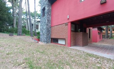 ALQUILER DE CABAÑA PARA 7/8 PERSONAS EN MAR AZUL, CALLE 46. PRECIO POR SEMANA DIC Y MARZO