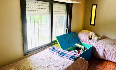 Amplia casa a la venta en Bella Vista