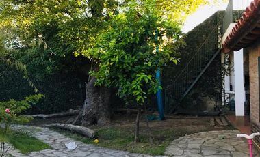 Amplia casa a la venta en Bella Vista