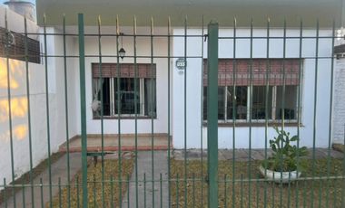 Casa 3 Ambientes EN ALQUILER, San Ignacio 2400, Ituzaingó