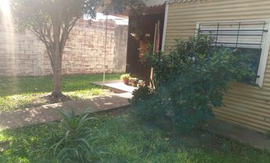 Casa en venta en Temperley