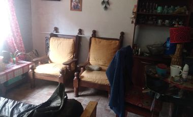 Casa en venta en Temperley