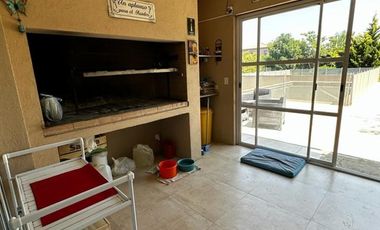Excelente casa en el barrio BELLA VISTA CHICO en alquiler