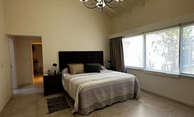 Excelente casa en el barrio BELLA VISTA CHICO en alquiler