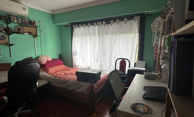 Casa de cinco ambientes a la venta en Los Polvorines, APTO CREDITO