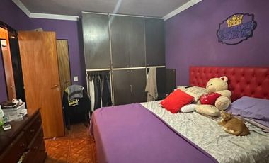 Casa de cinco ambientes a la venta en Los Polvorines, APTO CREDITO