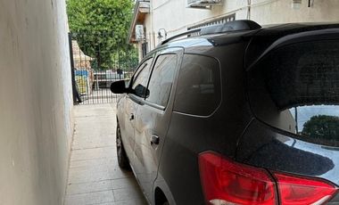 Casa de cinco ambientes a la venta en Los Polvorines, APTO CREDITO