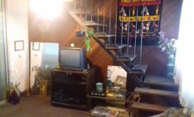 Comoda casa en venta, 3dorm, en dos plantas - LORIA 1100 - Lomas