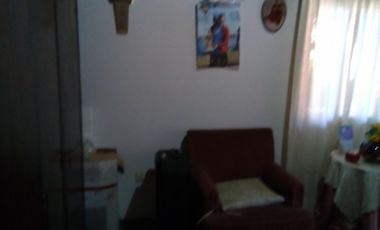 Casa en VENTA sobre calle asfaltada a pocas cuadras de la estación de Glew.