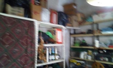 Casa en VENTA sobre calle asfaltada a pocas cuadras de la estación de Glew.
