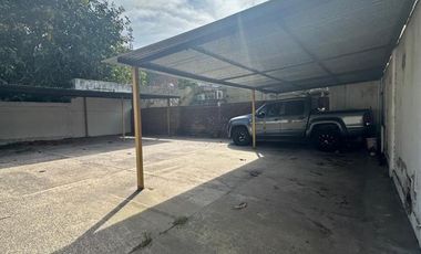 Alquiler en conjunto, 23 COCHERAS SEMICUBIERTAS