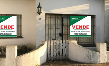 Casa de tres ambientes a la venta en Bella Vista