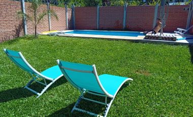 Casa de tres ambientes en alquiler