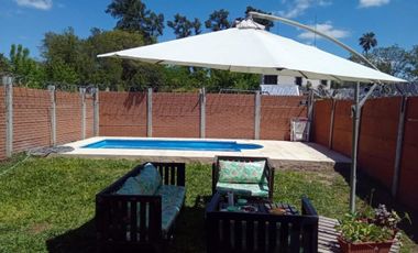 Casa de tres ambientes en alquiler