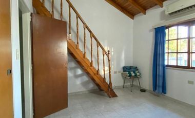 Dúplex de tres ambientes a la venta en José C Paz