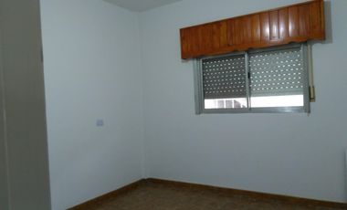 SAN JUSTO-ALQUILER-DEPTO INTERNO  P. BAJA 2 AMB.