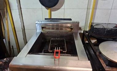SE VENDE FONDO DE COMERCIO  DE BAR CON MINUTAS EN SAN JUSTO