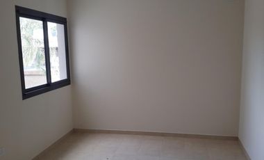 BELLO DEPARTAMENTO EN ALQUILER PERMANENTE EN VILLA CARLOS PAZ, Céntrico, 2 dormitorios con patio.