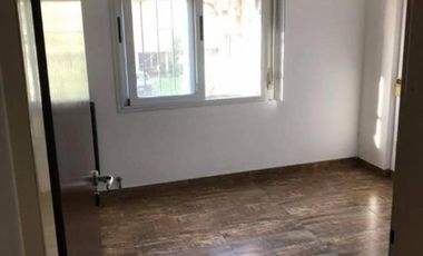 DEPARTAMENTO DE 3 AMBIENTES  EN ALQUILER - CASTELAR NORTE