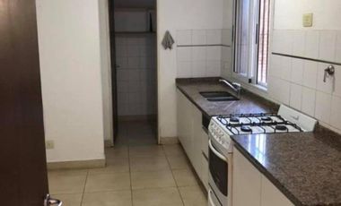 DEPARTAMENTO DE 3 AMBIENTES  EN ALQUILER - CASTELAR NORTE